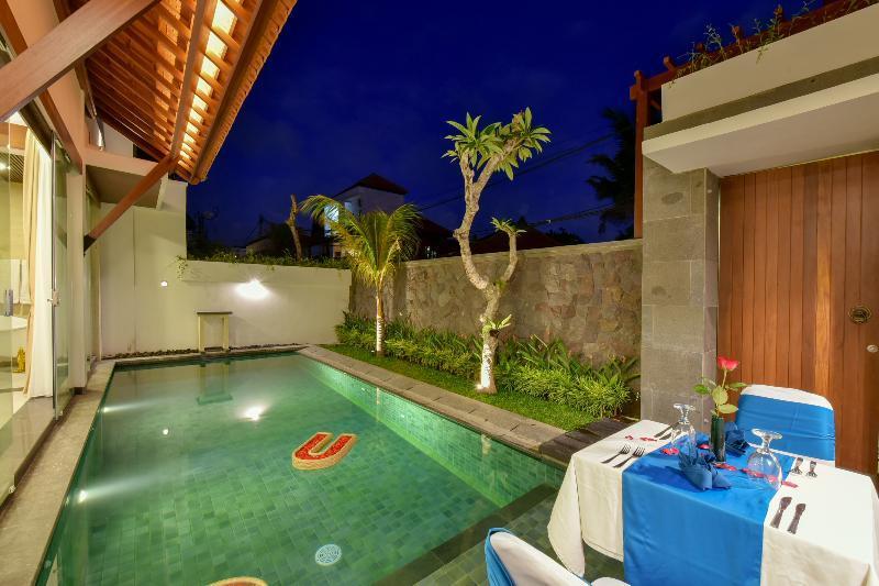 Del Cielo Villa Seminyak Ngoại thất bức ảnh